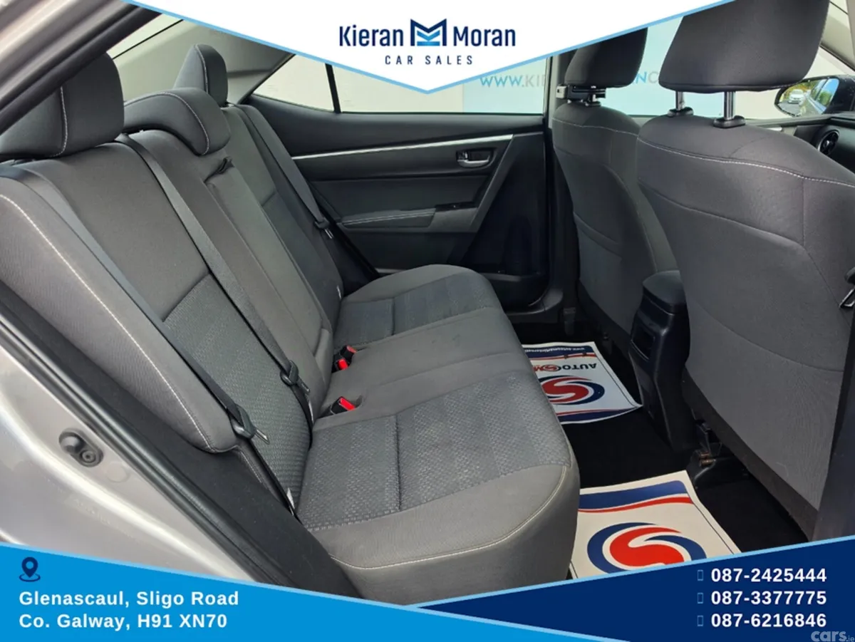 Toyota Corolla Saloon, Petrol, 2018, Grey