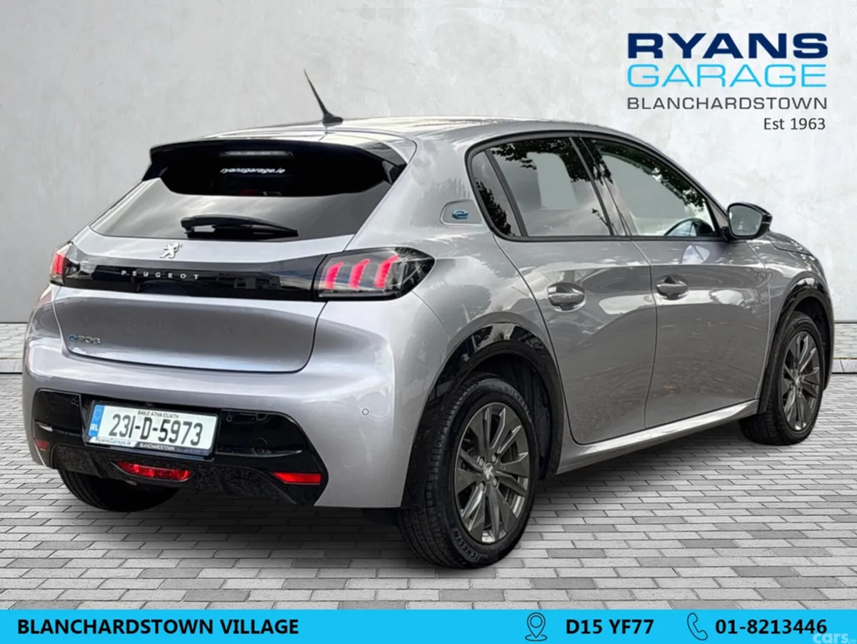 Peugeot 208 Hatchback, Electric, 2023, Grey