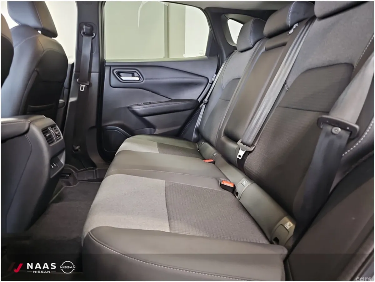 Nissan Qashqai MPV, Petrol Hybrid, 2025, Grey