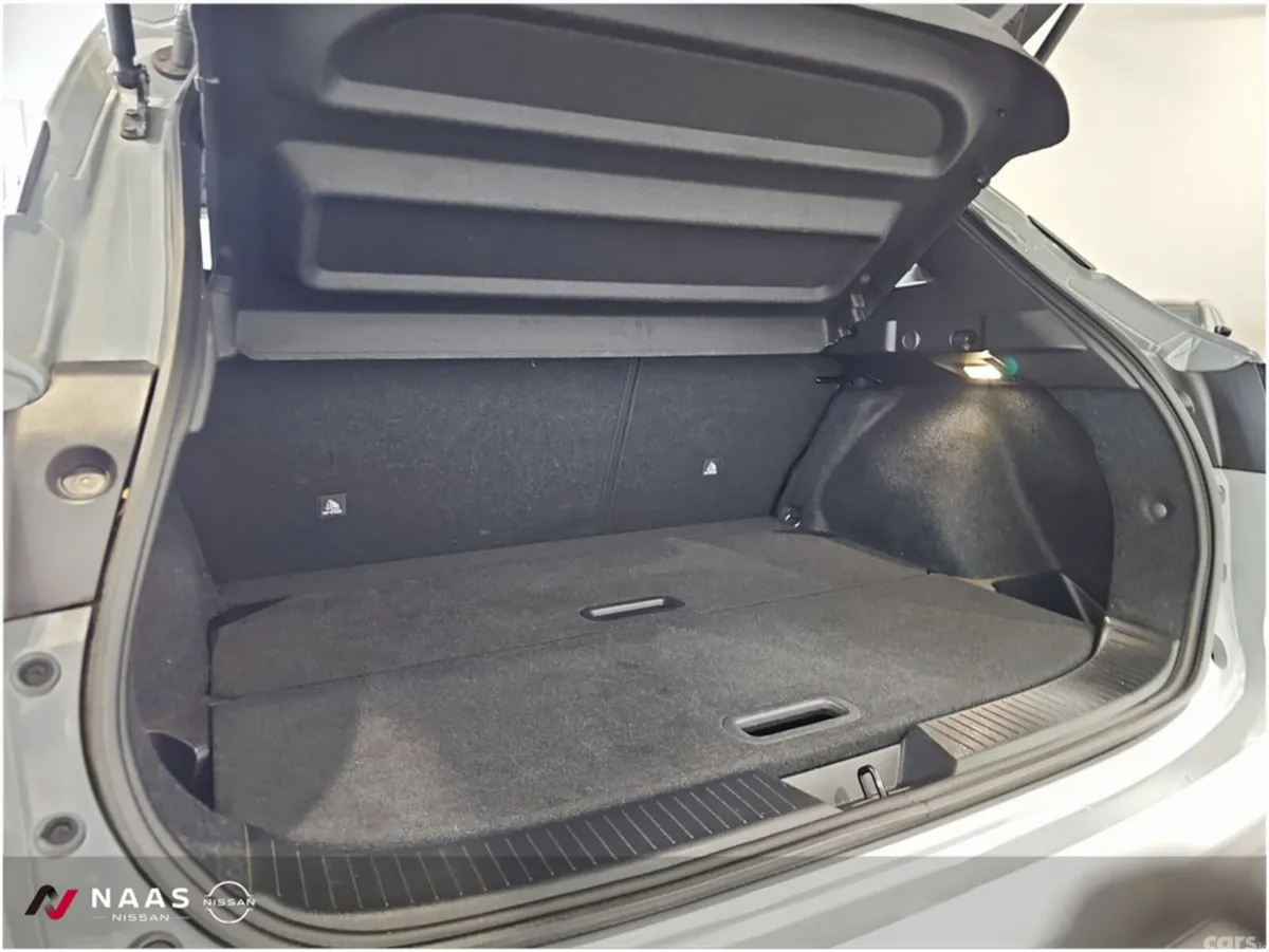 Nissan Qashqai MPV, Petrol Hybrid, 2025, Grey