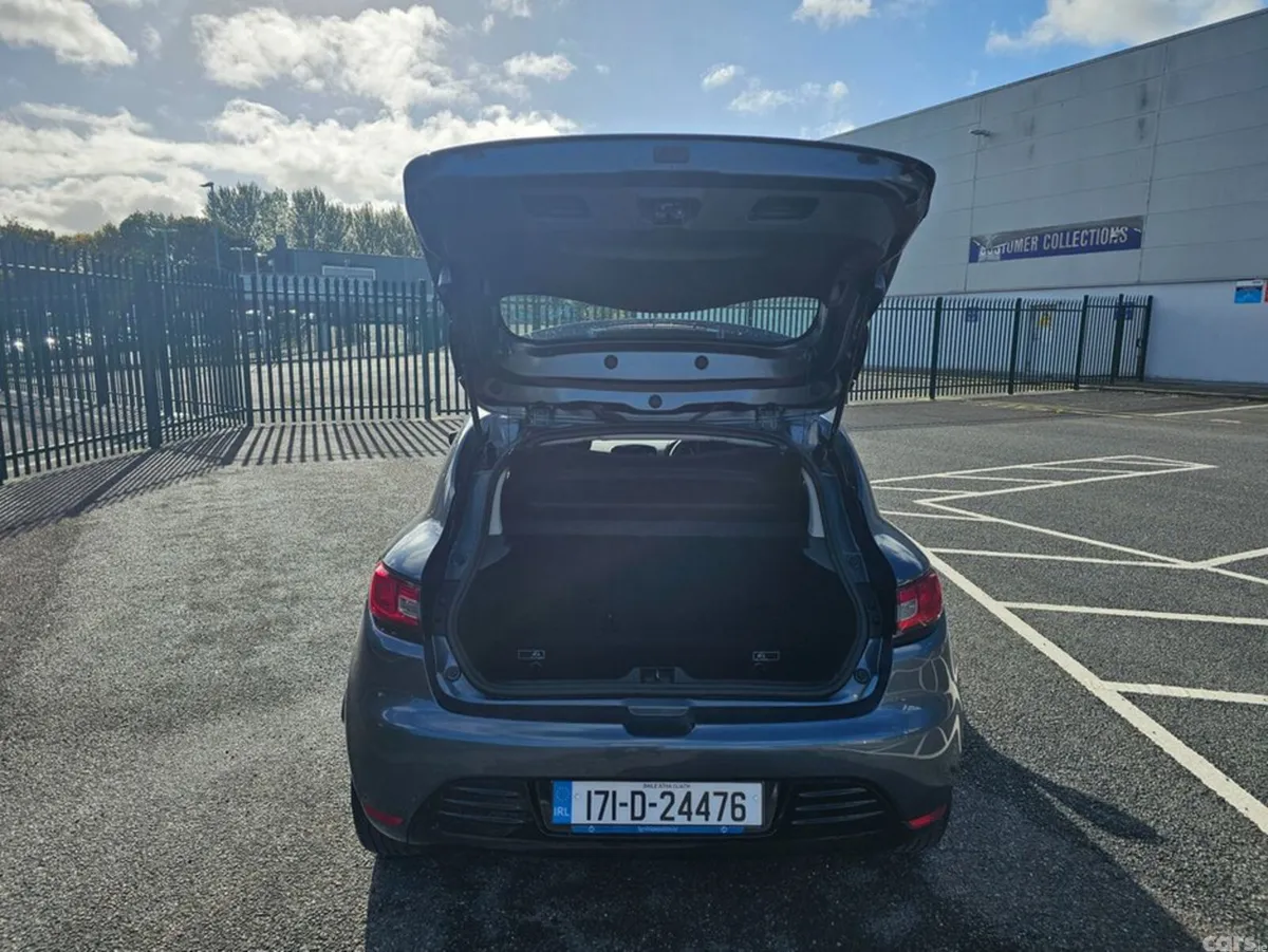 Renault Clio Hatchback, Petrol, 2017, Grey