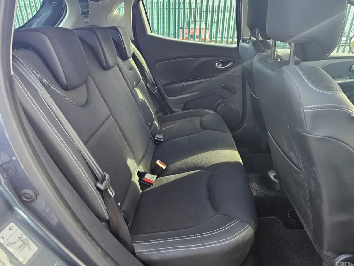 Renault Clio Hatchback, Petrol, 2017, Grey