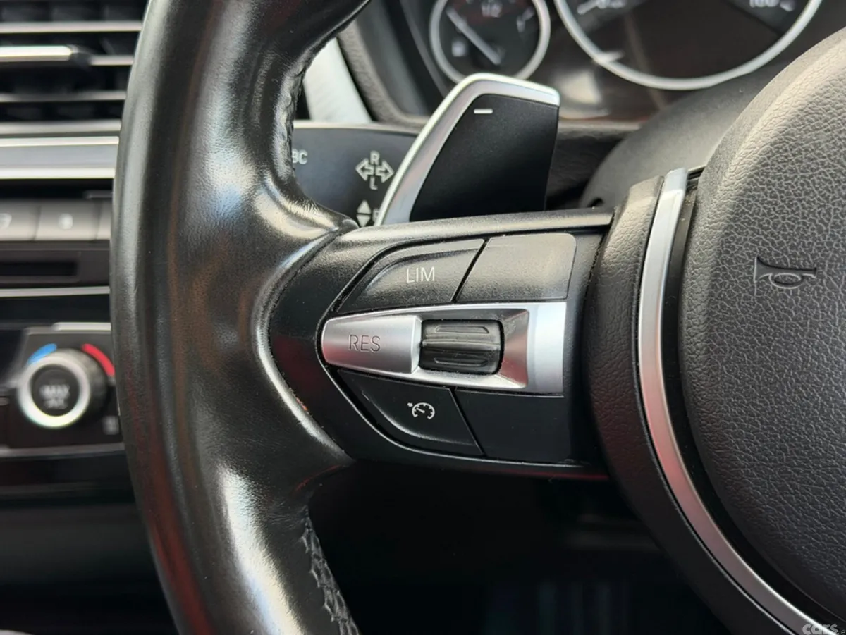 BMW 3-Series Saloon, Petrol Plug-in Hybrid, 2018, Black