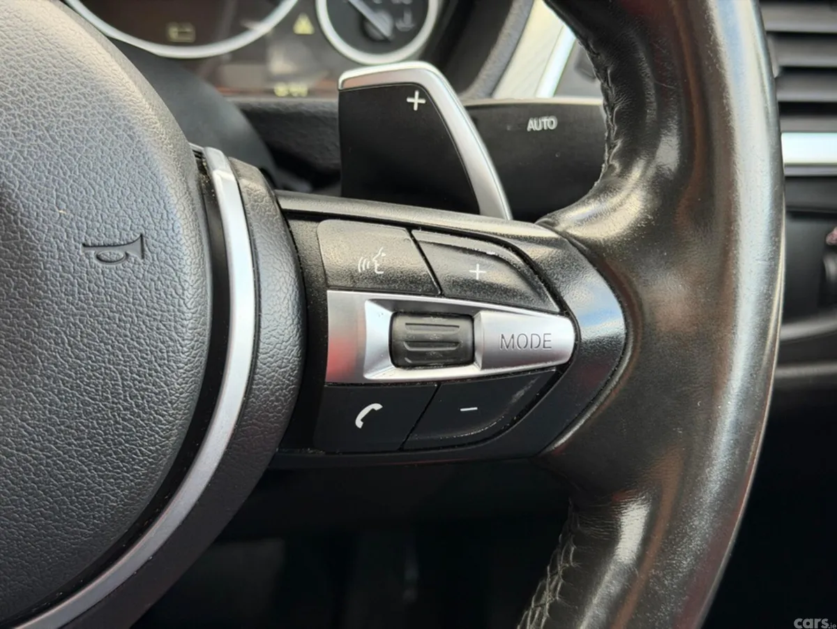 BMW 3-Series Saloon, Petrol Plug-in Hybrid, 2018, Black