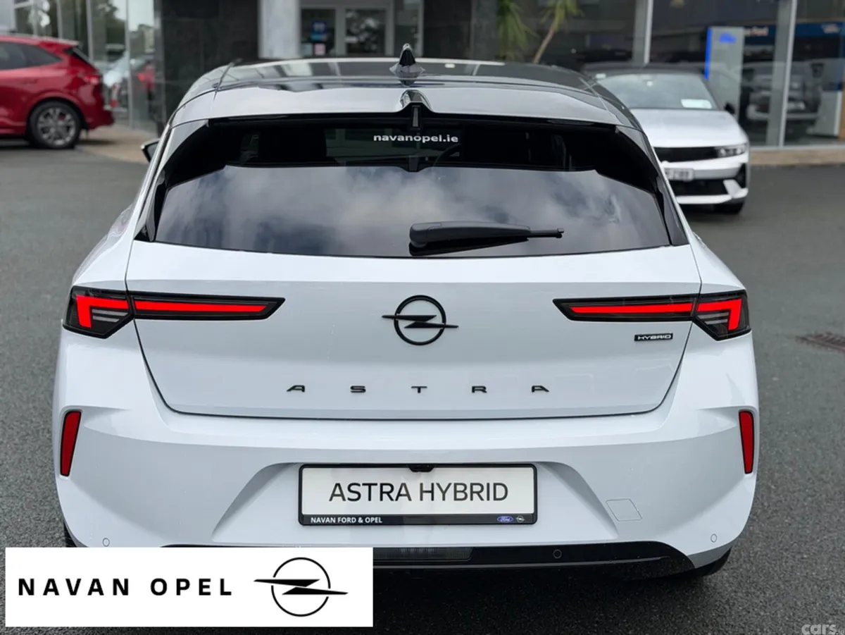 Opel Astra Hatchback, Petrol Hybrid, 2027, White
