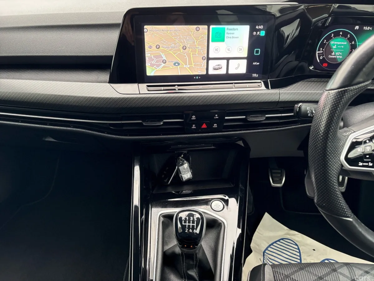 Volkswagen Golf Estate, Petrol, 2023, Black