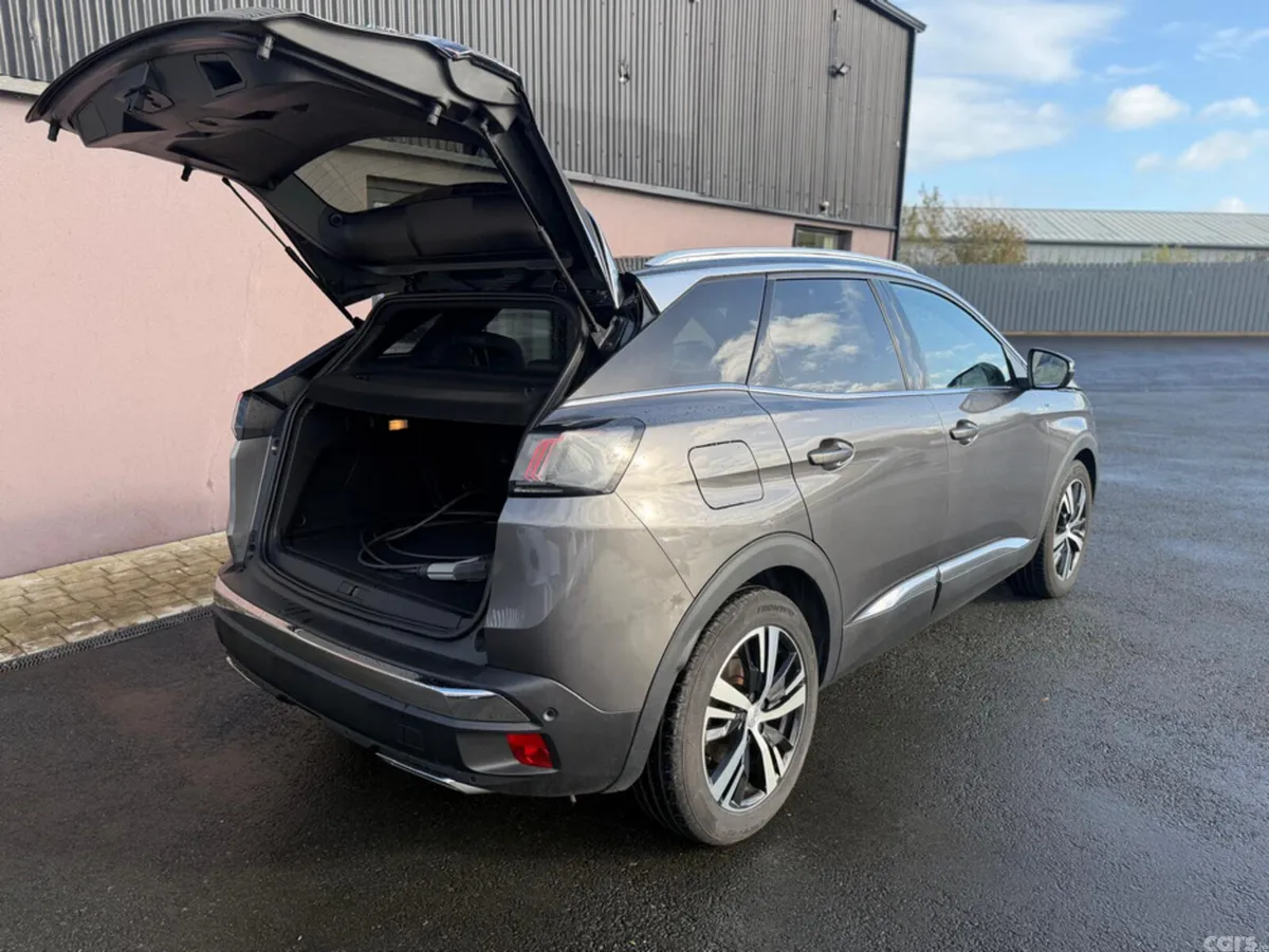 Peugeot 3008 SUV, Petrol Plug-in Hybrid, 2022, Grey