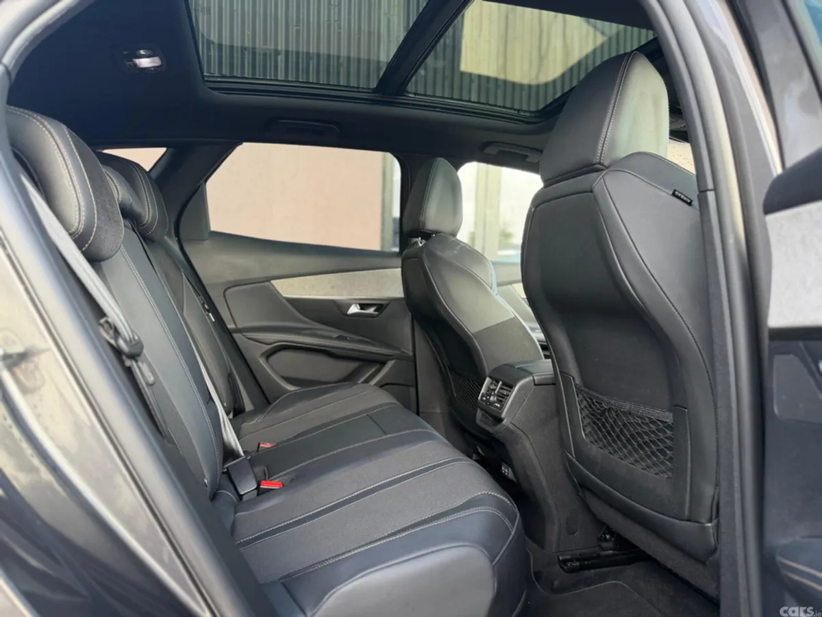 Peugeot 3008 SUV, Petrol Plug-in Hybrid, 2022, Grey