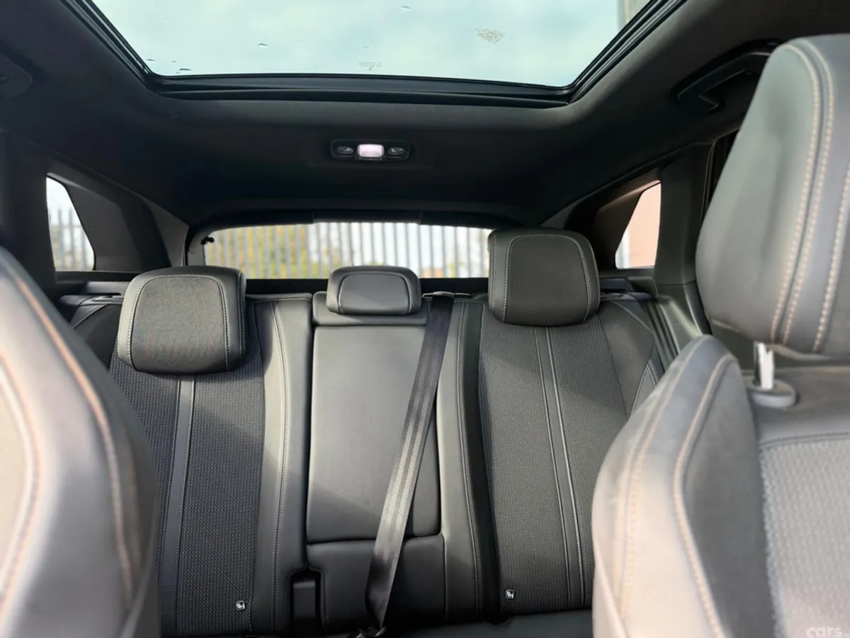 Peugeot 3008 SUV, Petrol Plug-in Hybrid, 2022, Grey