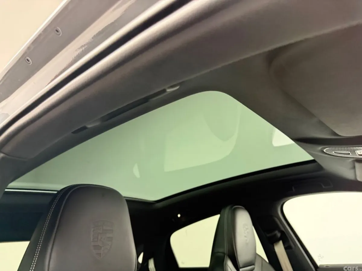 Porsche Cayenne Coupe, Petrol Plug-in Hybrid, 2025, Grey