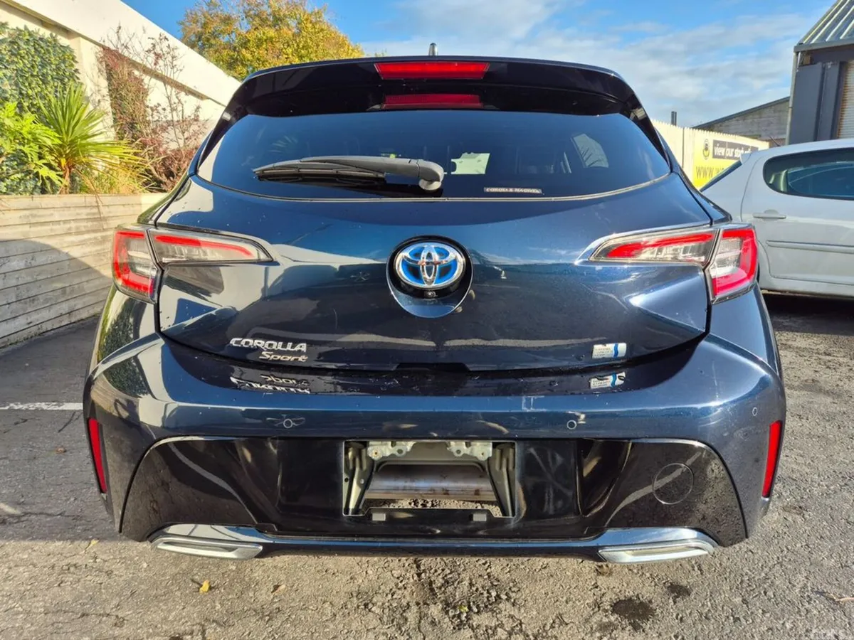 Toyota Corolla Hatchback, Petrol Hybrid, 2021, Blue