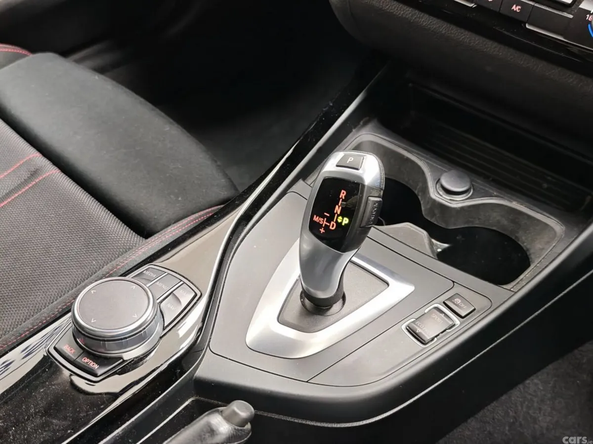 BMW 1-Series Hatchback, Diesel, 2017, Black