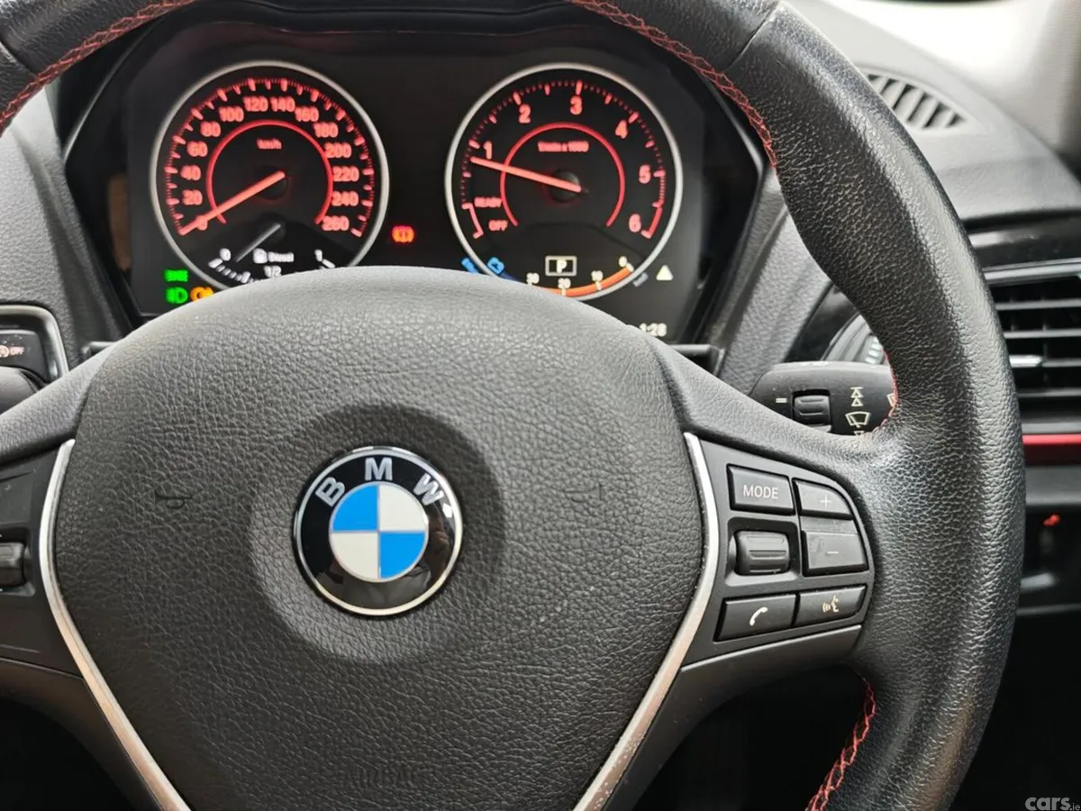 BMW 1-Series Hatchback, Diesel, 2017, Black