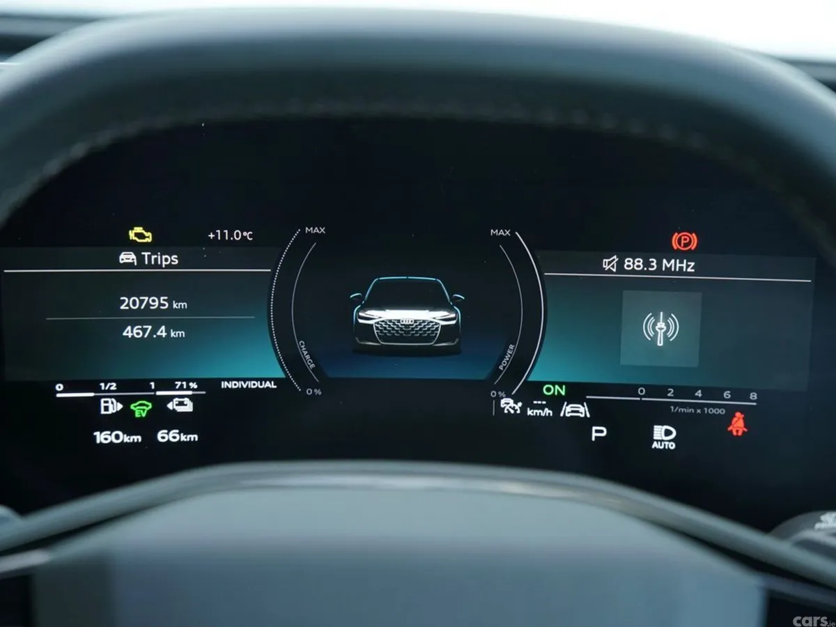 Audi A6 Saloon, Petrol Plug-in Hybrid, 2025, Blue