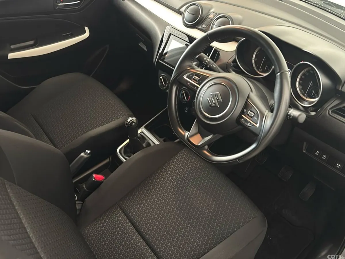 Suzuki Swift Hatchback, Petrol, 2024, Grey