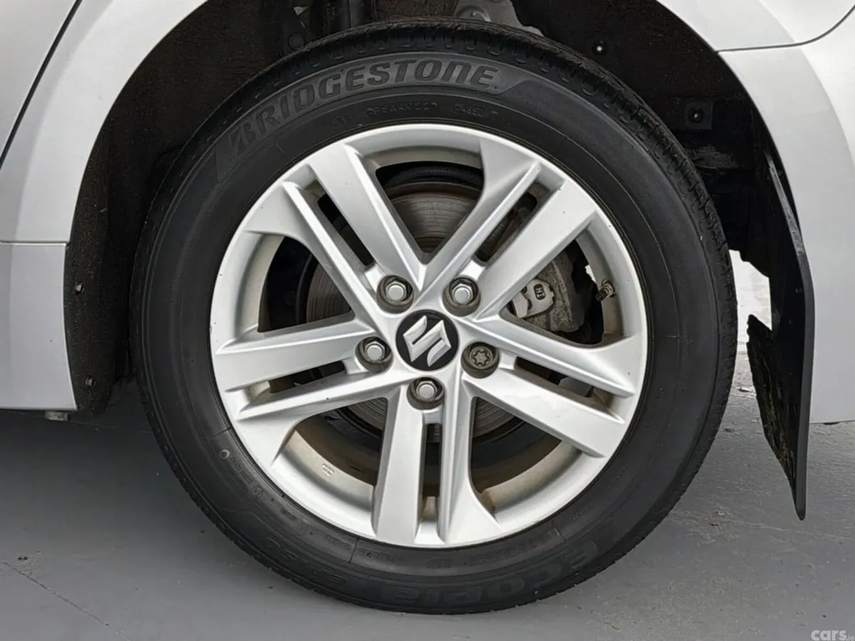 Suzuki Swace Estate, Petrol Hybrid, 2023, Silver