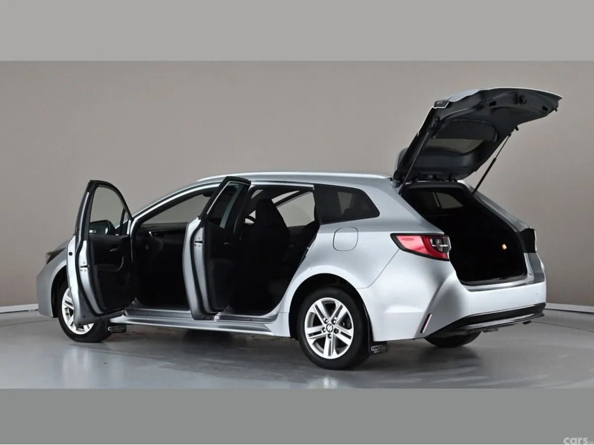 Suzuki Swace Estate, Petrol Hybrid, 2023, Silver