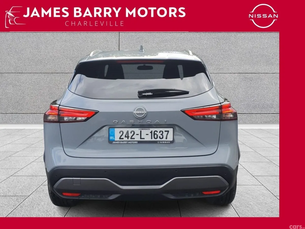 Nissan Qashqai MPV, Petrol, 2024, Grey