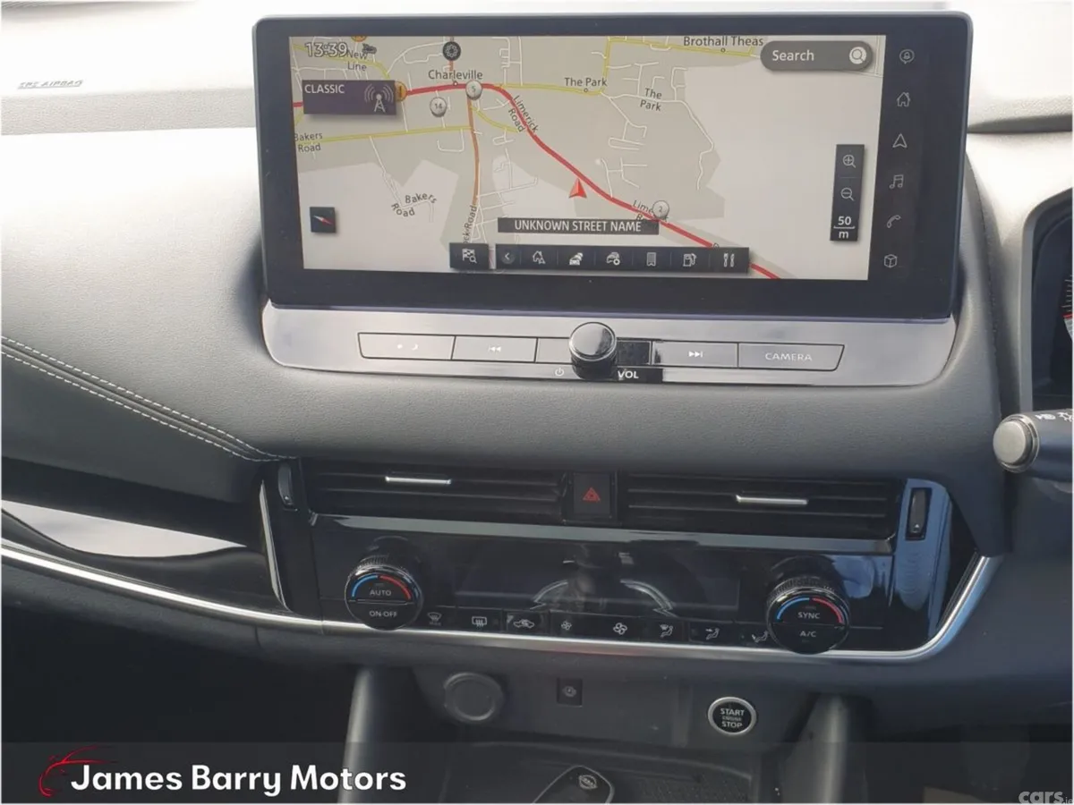 Nissan Qashqai MPV, Petrol, 2024, Grey