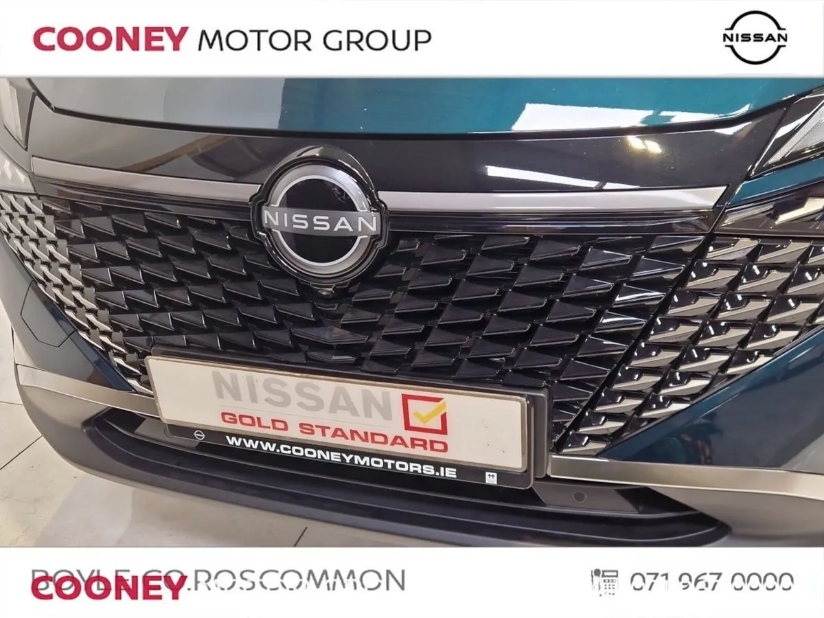 Nissan Qashqai SUV, Petrol Hybrid, 2027, Green
