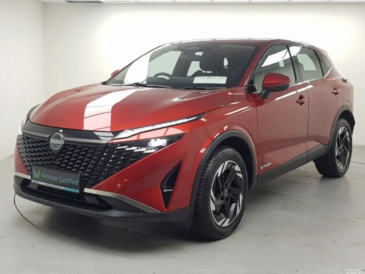 Nissan Qashqai MPV, Petrol Hybrid, 2026, Red