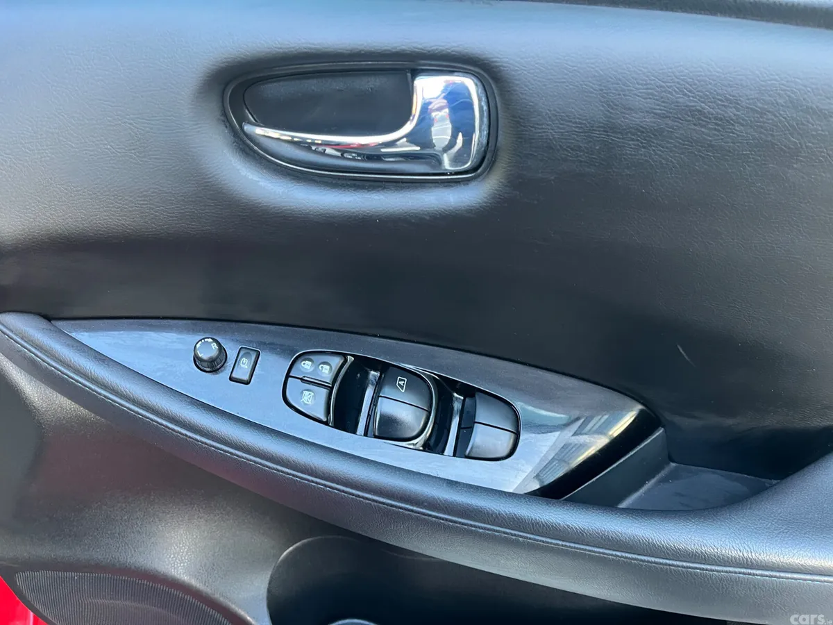 Nissan Leaf Hatchback, Electric, 2022, Red