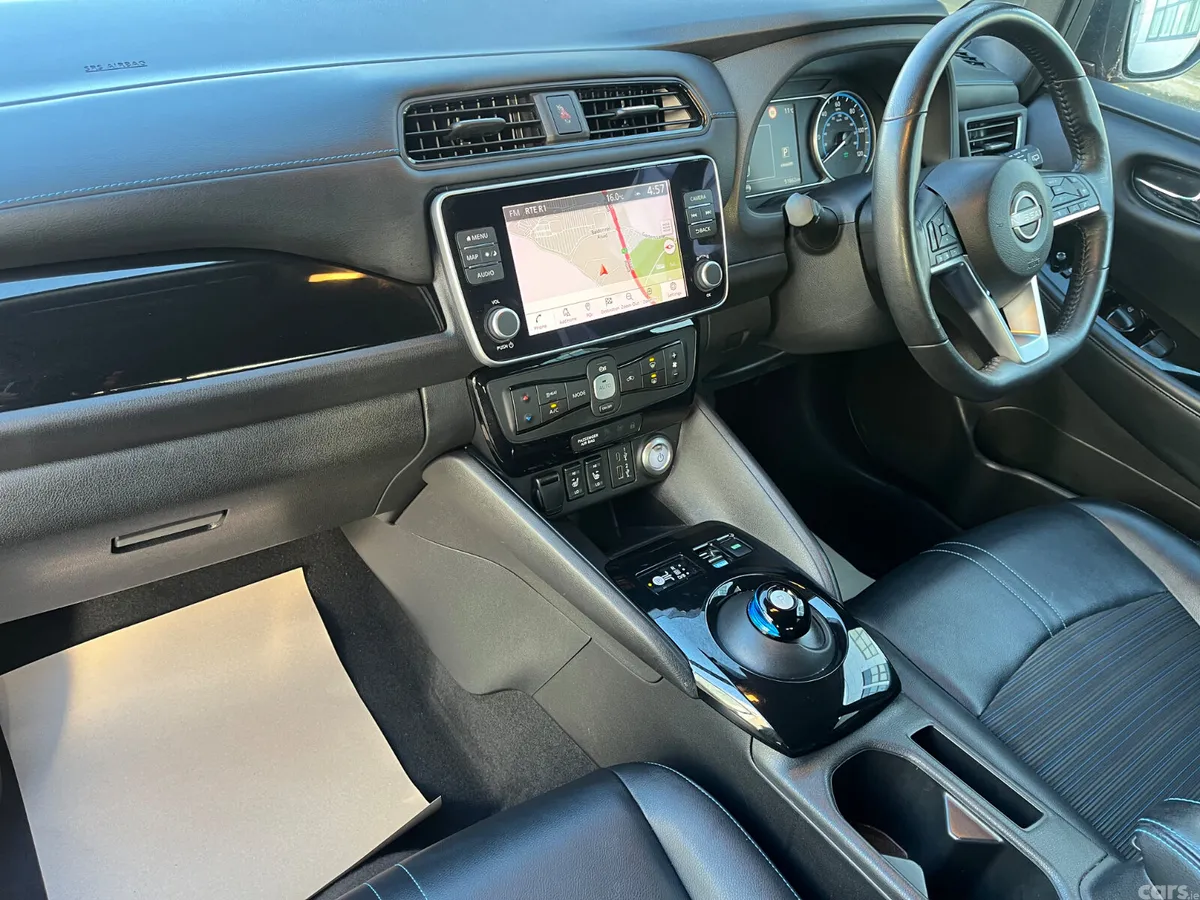 Nissan Leaf Hatchback, Electric, 2022, Red
