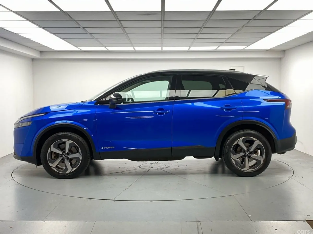 Nissan Qashqai MPV, Petrol, 2023, Blue