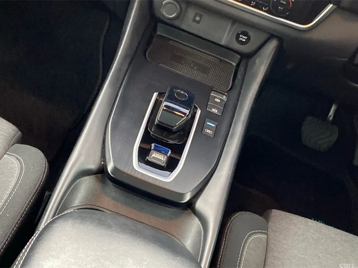 Nissan Qashqai MPV, Petrol, 2023, Blue