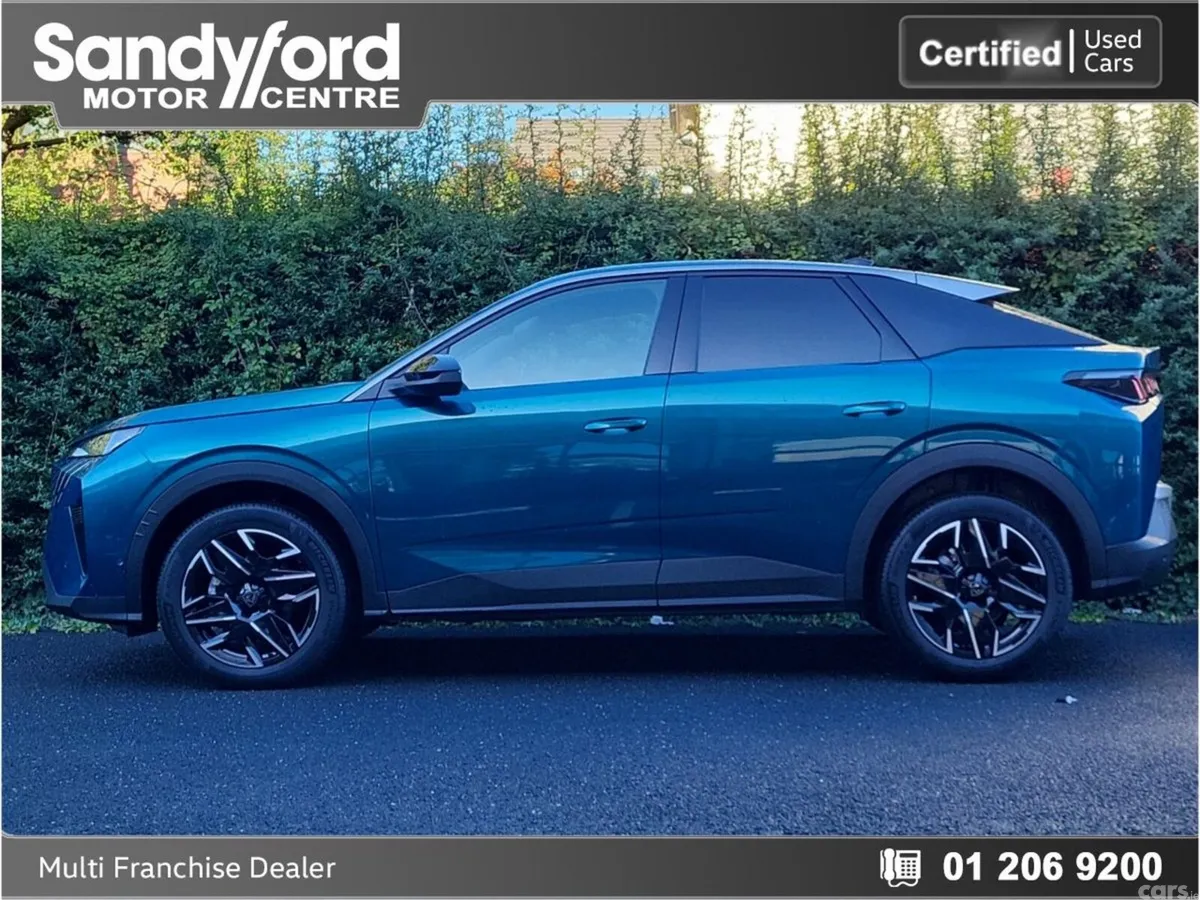 Peugeot 3008 MPV, Petrol, 2026, Blue