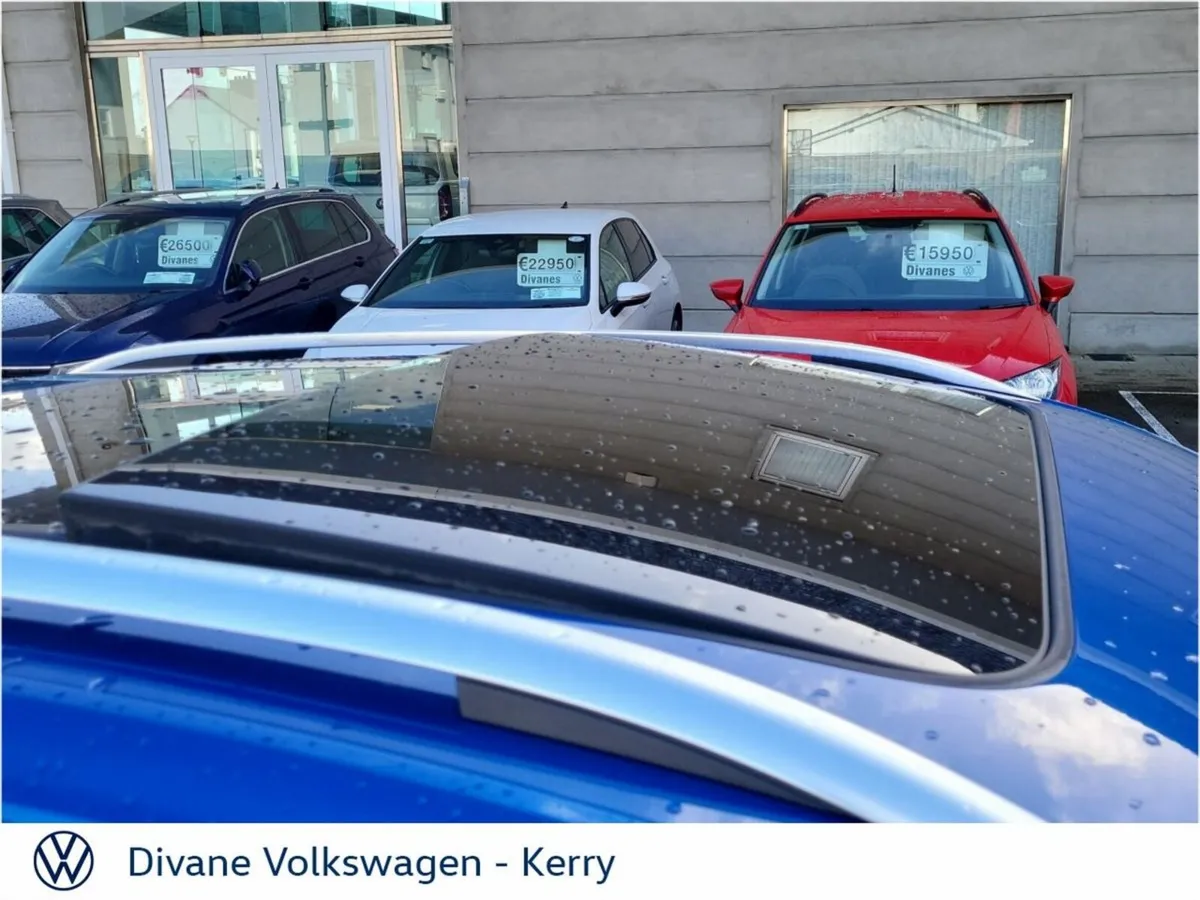 Volkswagen T-Roc SUV, Petrol, 2022, Blue