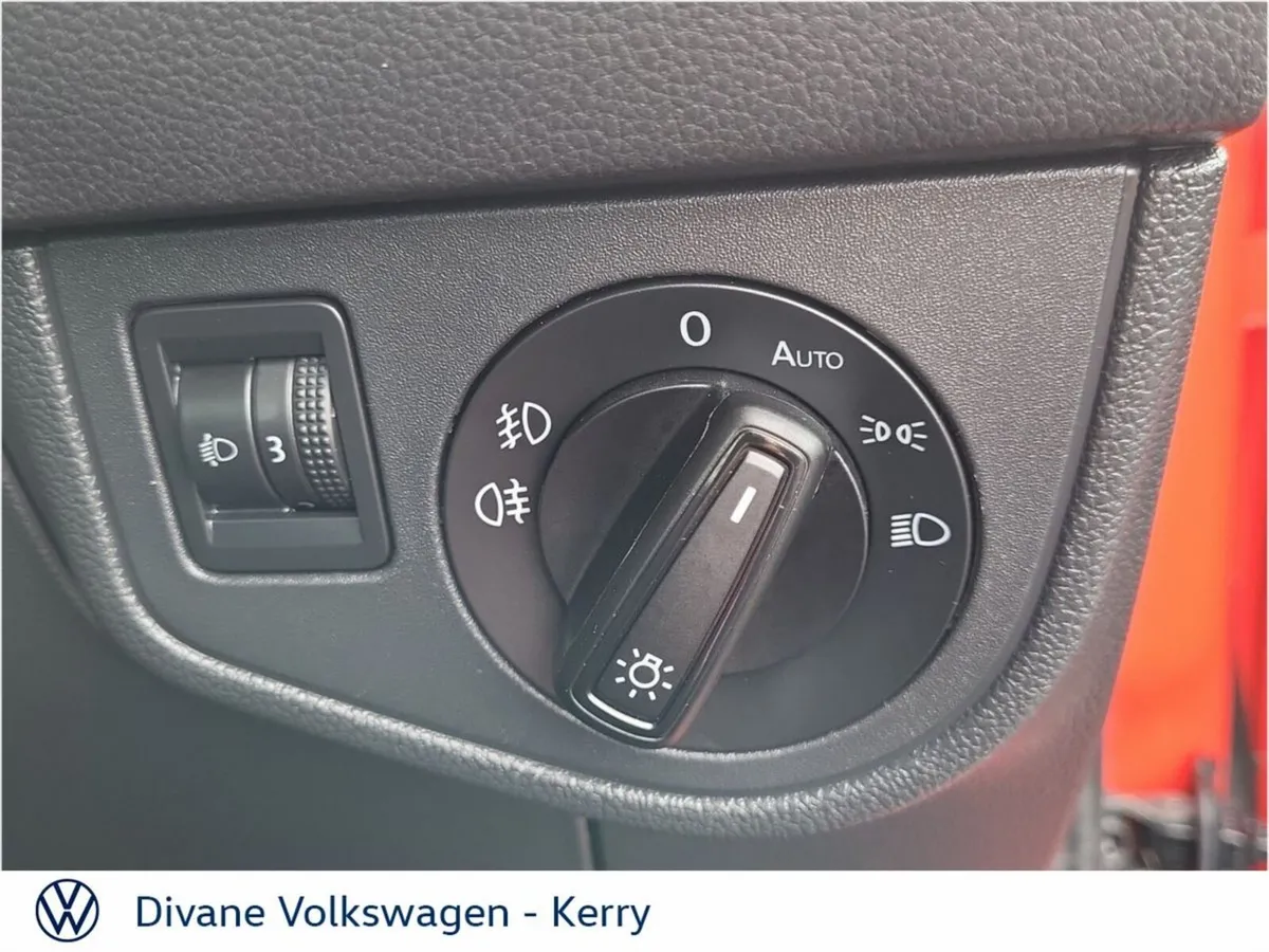 Volkswagen Polo Hatchback, Petrol, 2021, Red