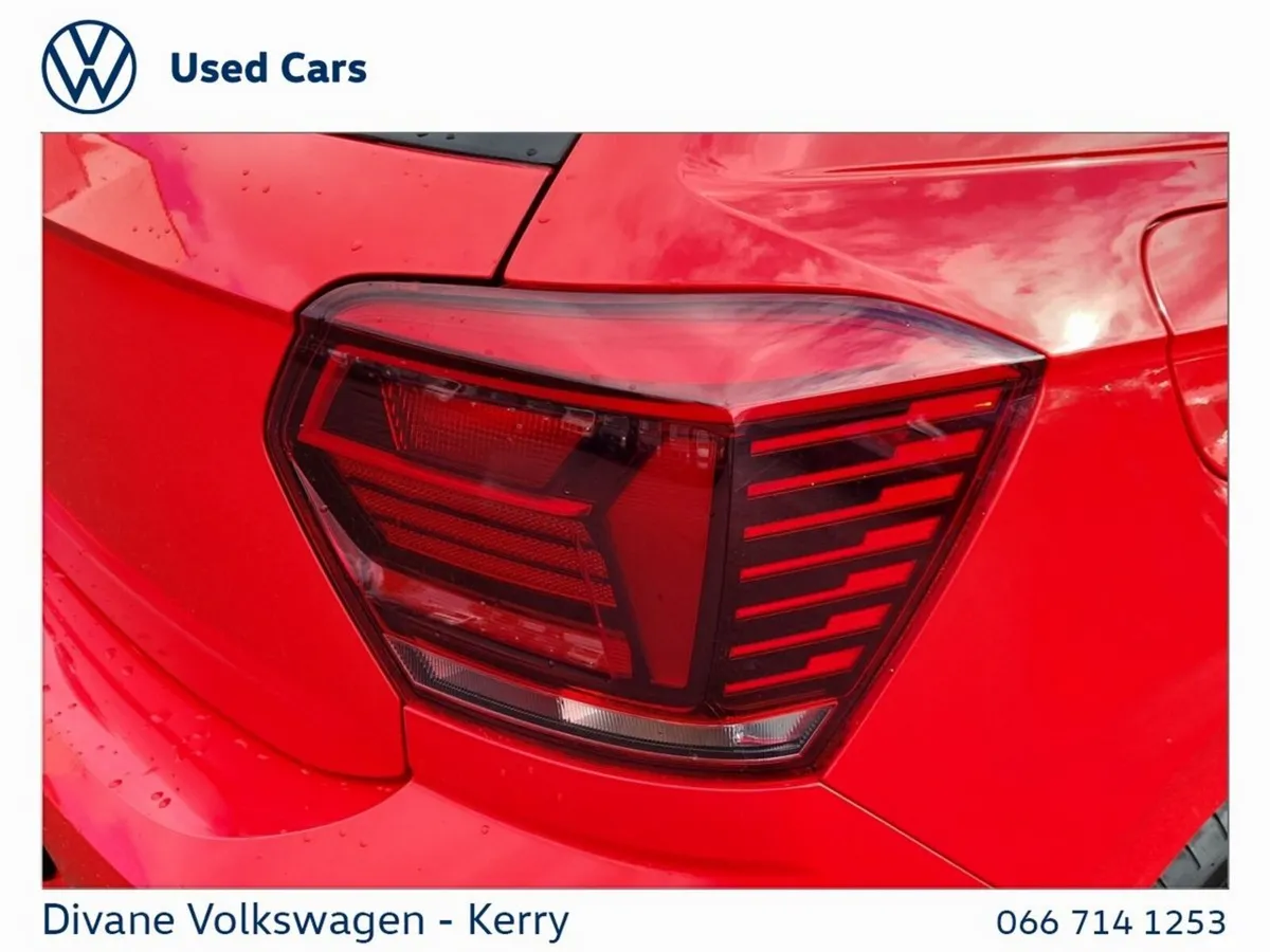 Volkswagen Polo Hatchback, Petrol, 2021, Red