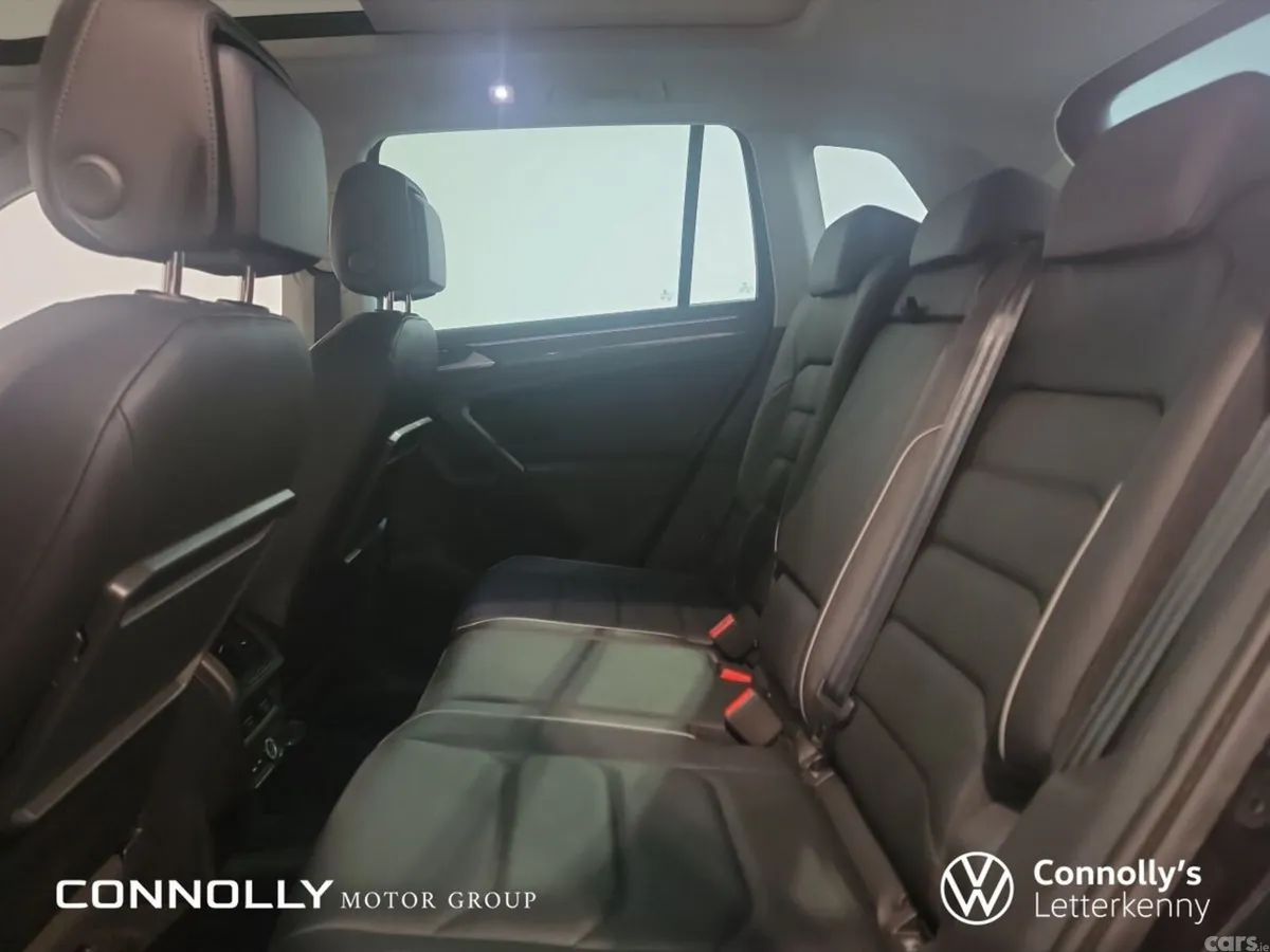 Volkswagen Tiguan SUV, Petrol, 2020, Black