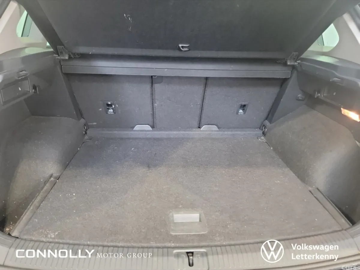 Volkswagen Tiguan SUV, Petrol, 2020, Black