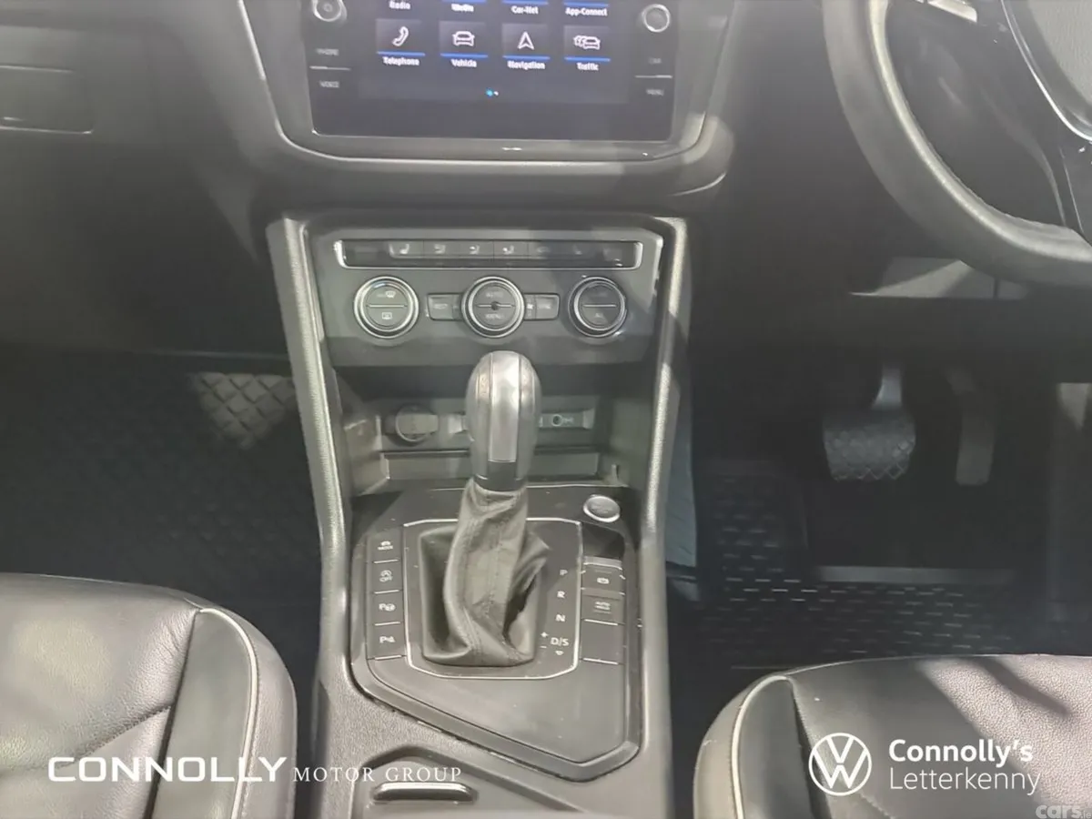 Volkswagen Tiguan SUV, Petrol, 2020, Black