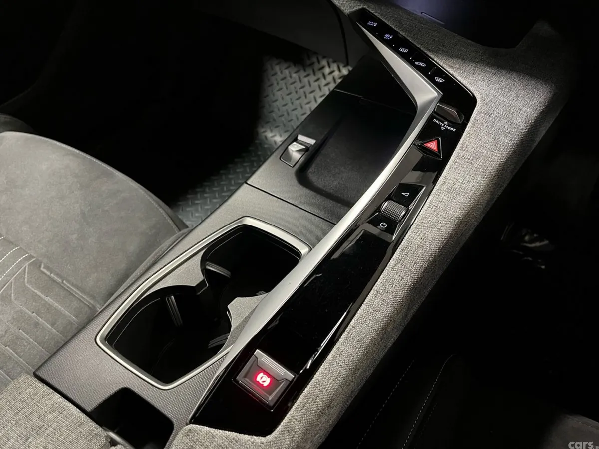 Peugeot 3008 SUV, Electric, 2025, Black