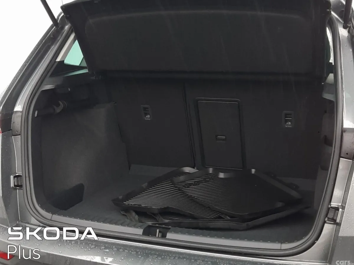 Skoda Karoq SUV, Diesel, 2024, Grey