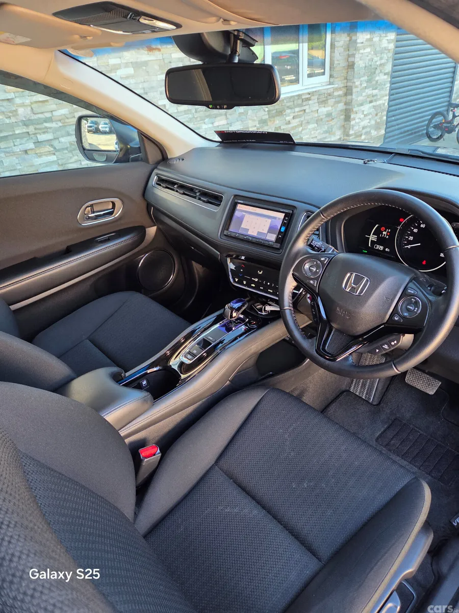 Honda Vezel SUV, Petrol, 2016, Blue