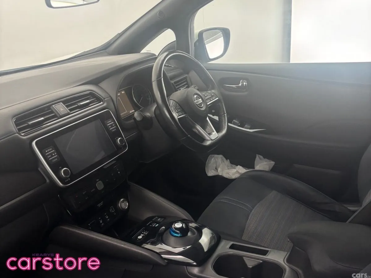 Nissan Leaf Hatchback, Electric, 2020, White