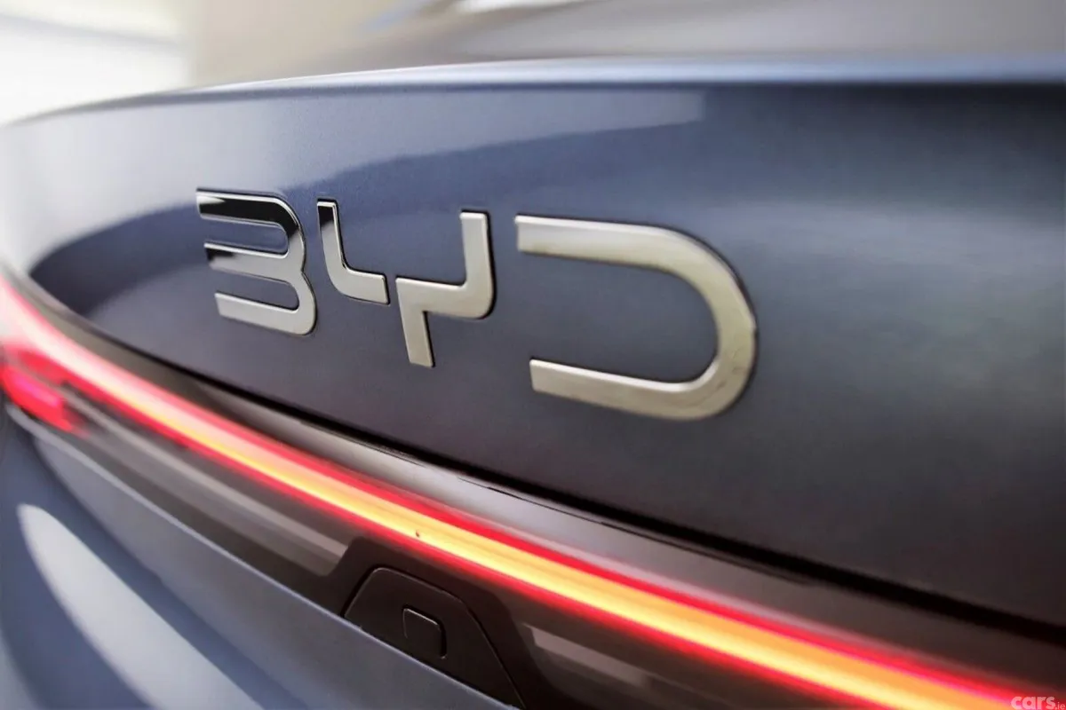 BYD Seal 6 Saloon, Petrol Plug-in Hybrid, 2026, Grey