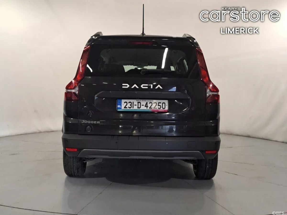 Dacia Jogger MPV, Petrol, 2023, Black