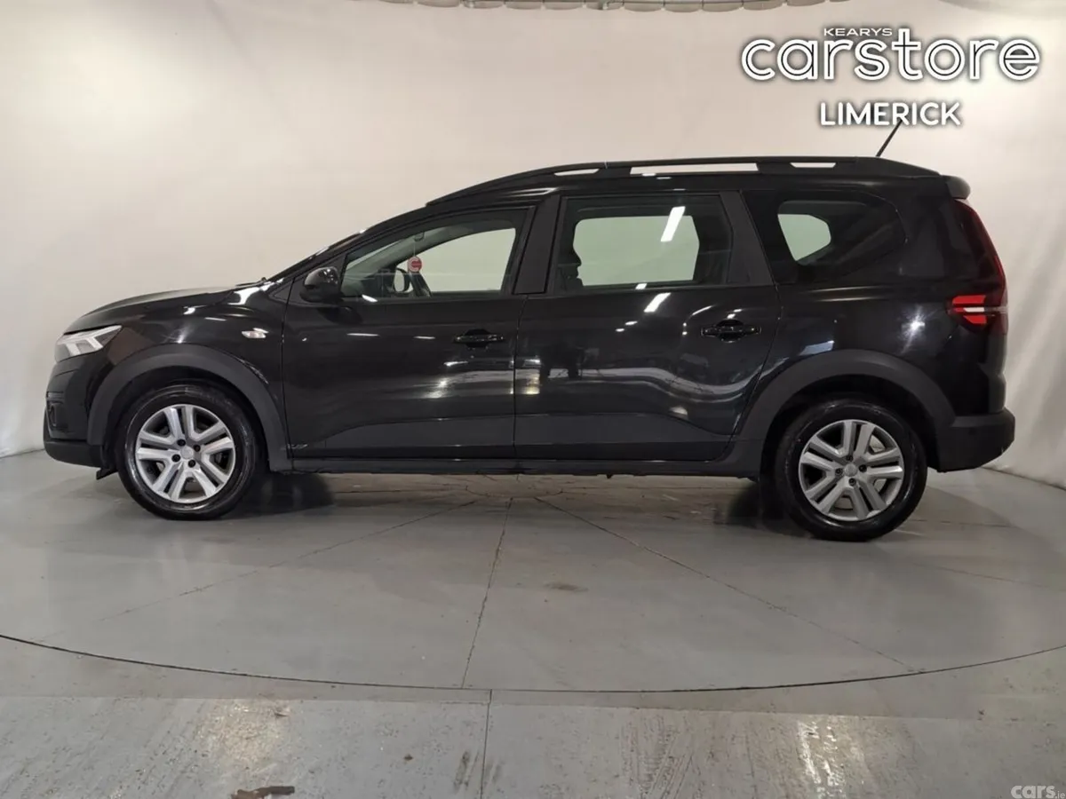 Dacia Jogger MPV, Petrol, 2023, Black