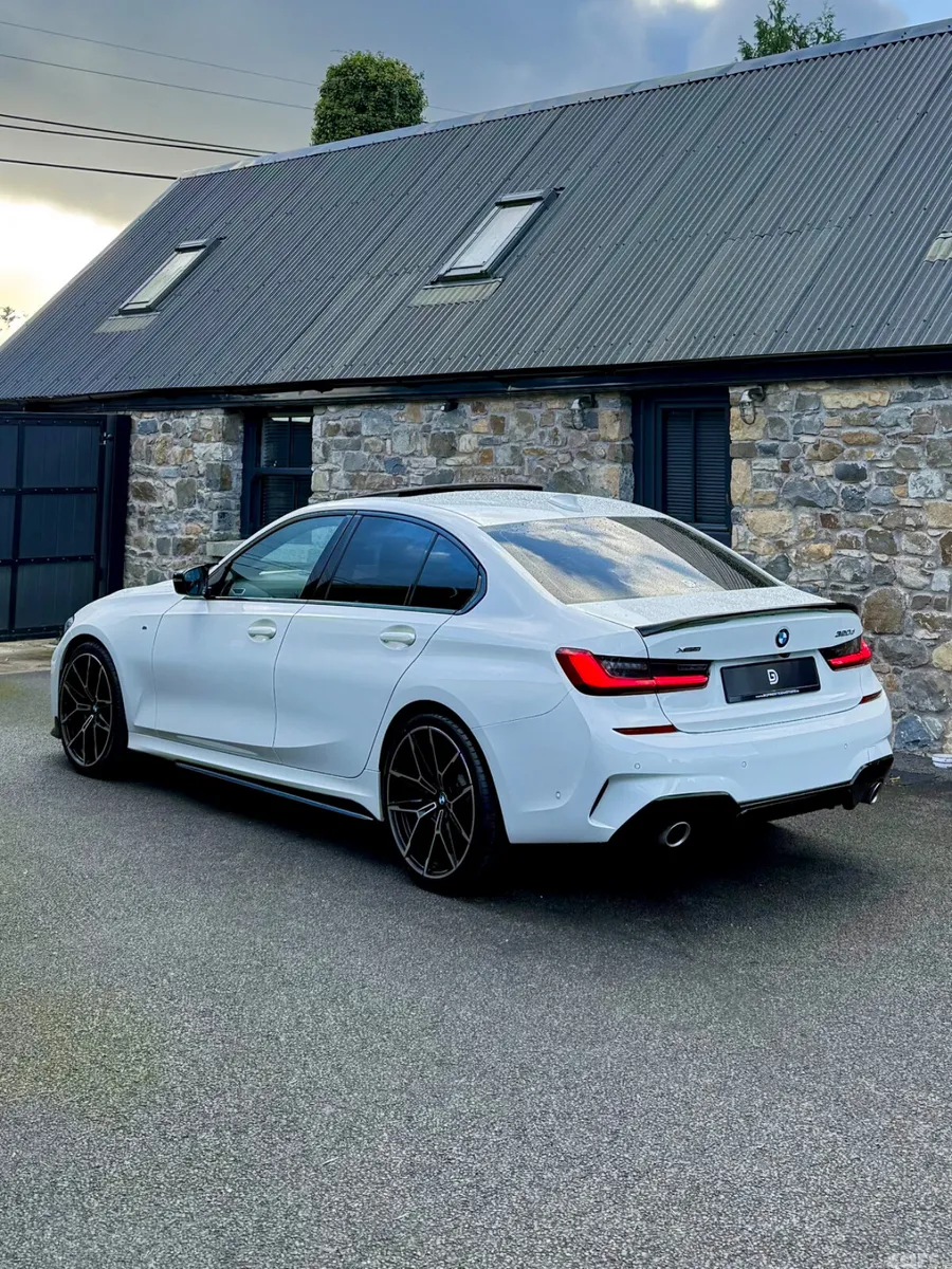BMW 3-Series Saloon, Diesel, 2021, White