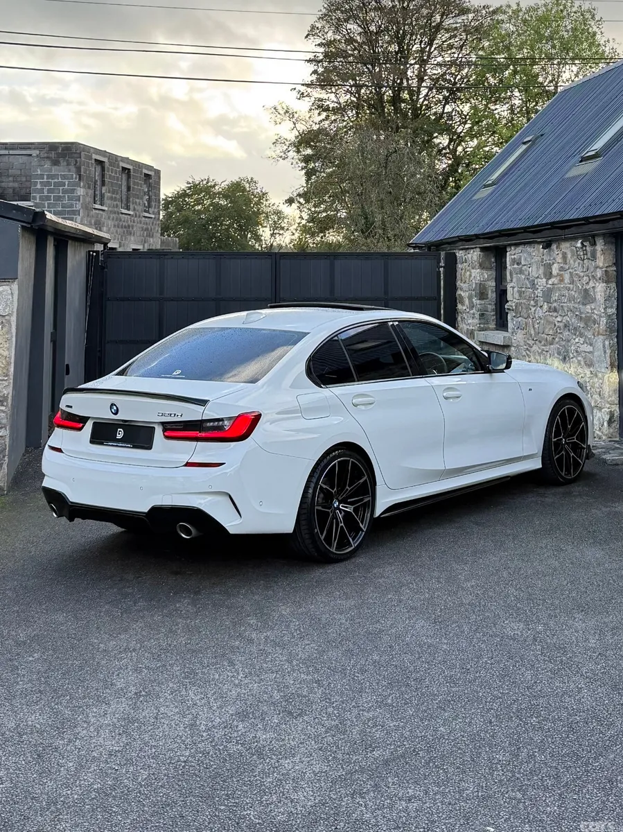 BMW 3-Series Saloon, Diesel, 2021, White
