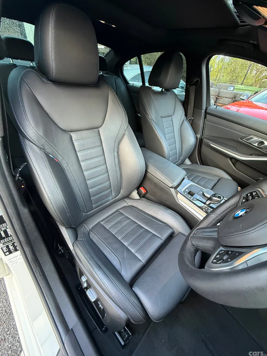 BMW 3-Series Saloon, Diesel, 2021, White