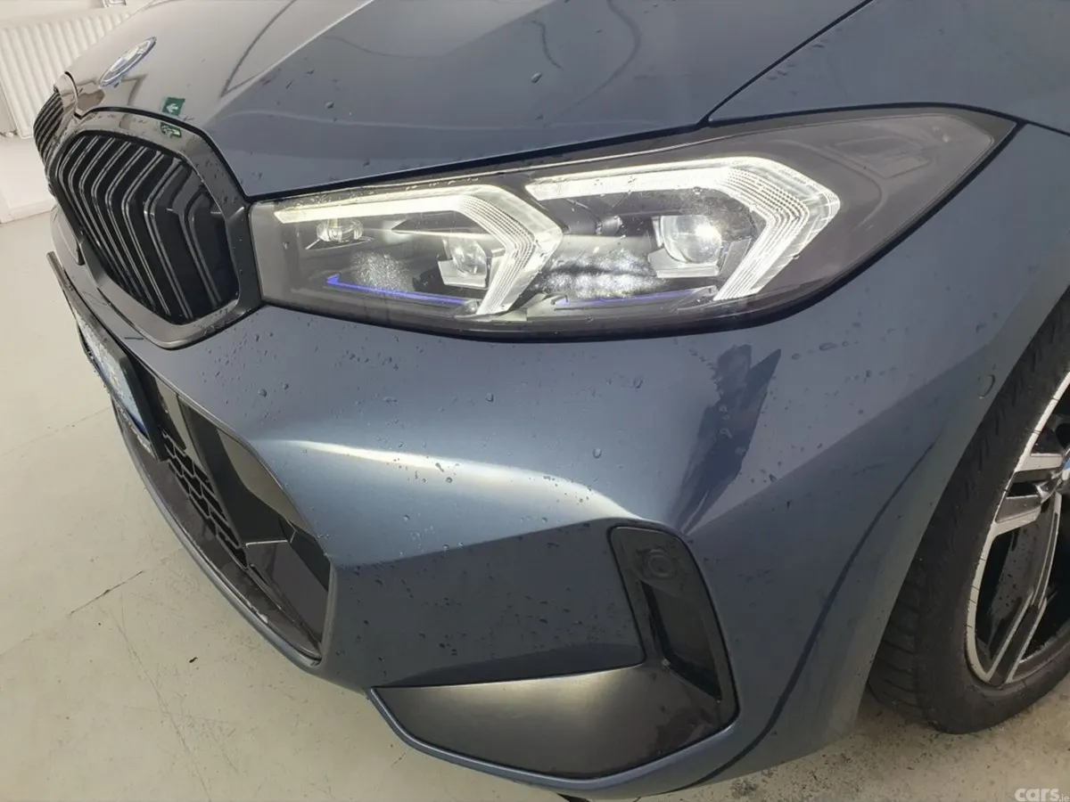 BMW 3-Series Estate, Petrol Plug-in Hybrid, 2025, Blue