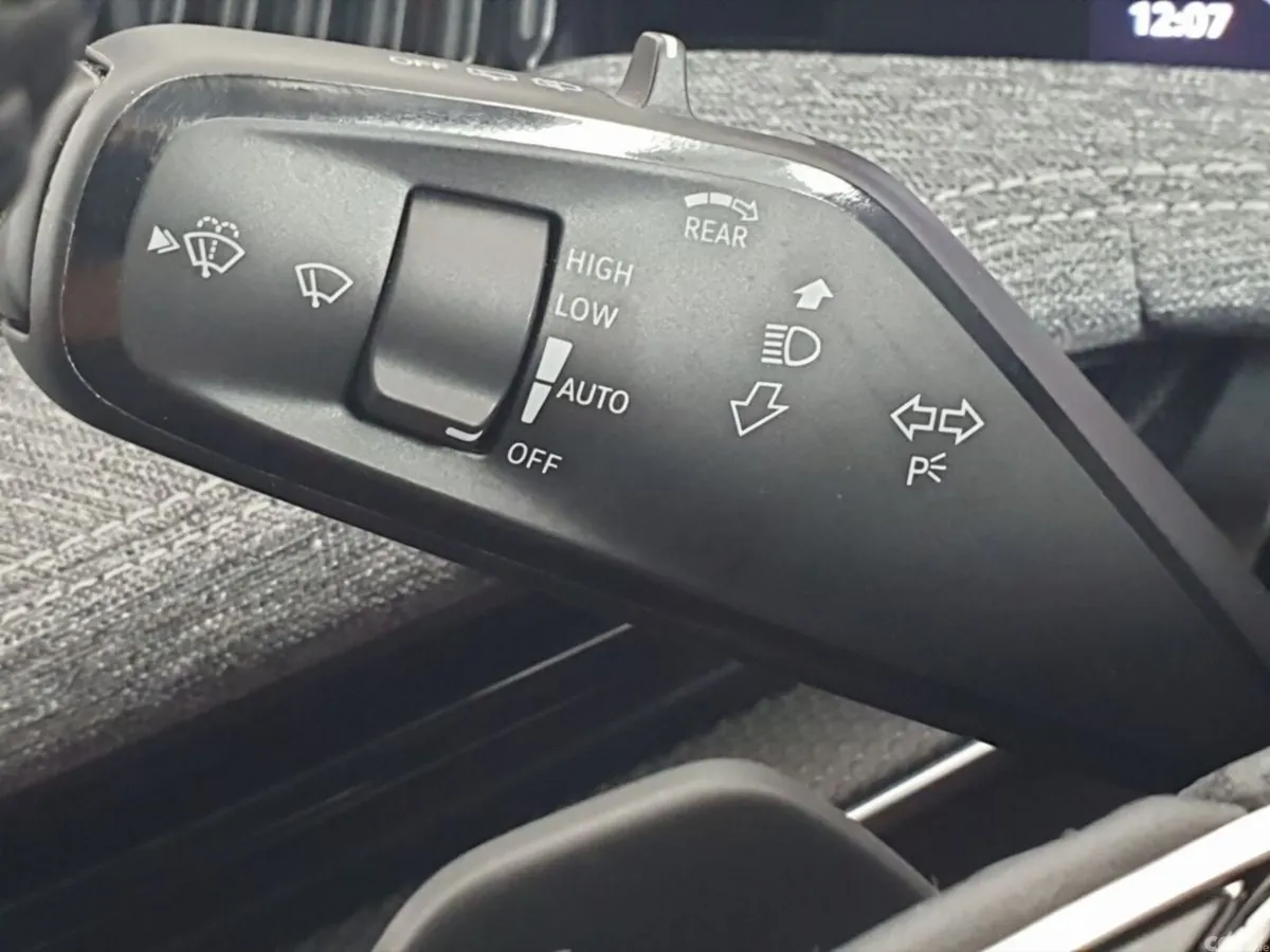Skoda Superb Estate, Petrol Plug-in Hybrid, 2026, White