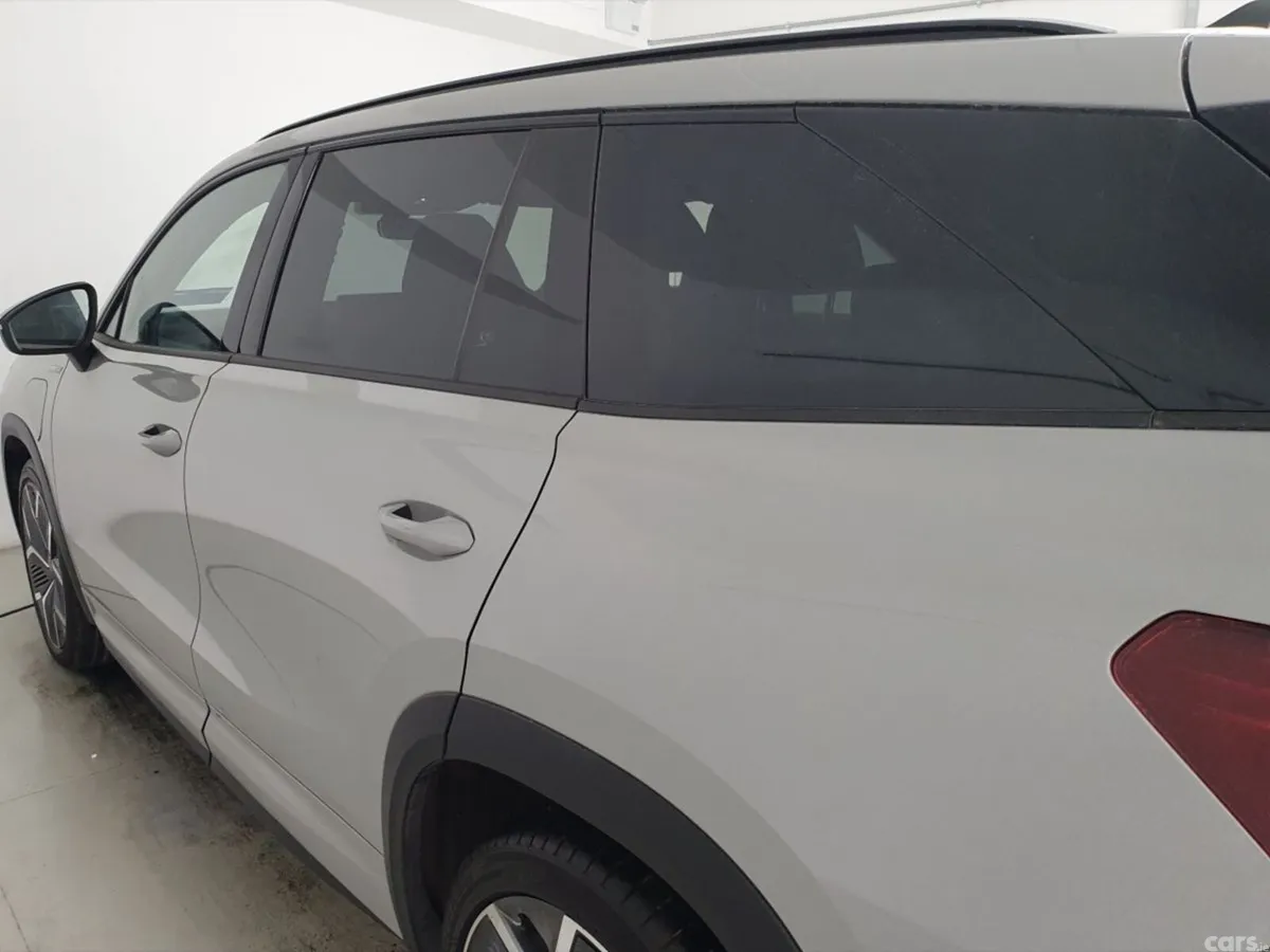 Skoda Kodiaq SUV, Petrol Plug-in Hybrid, 2026, Grey