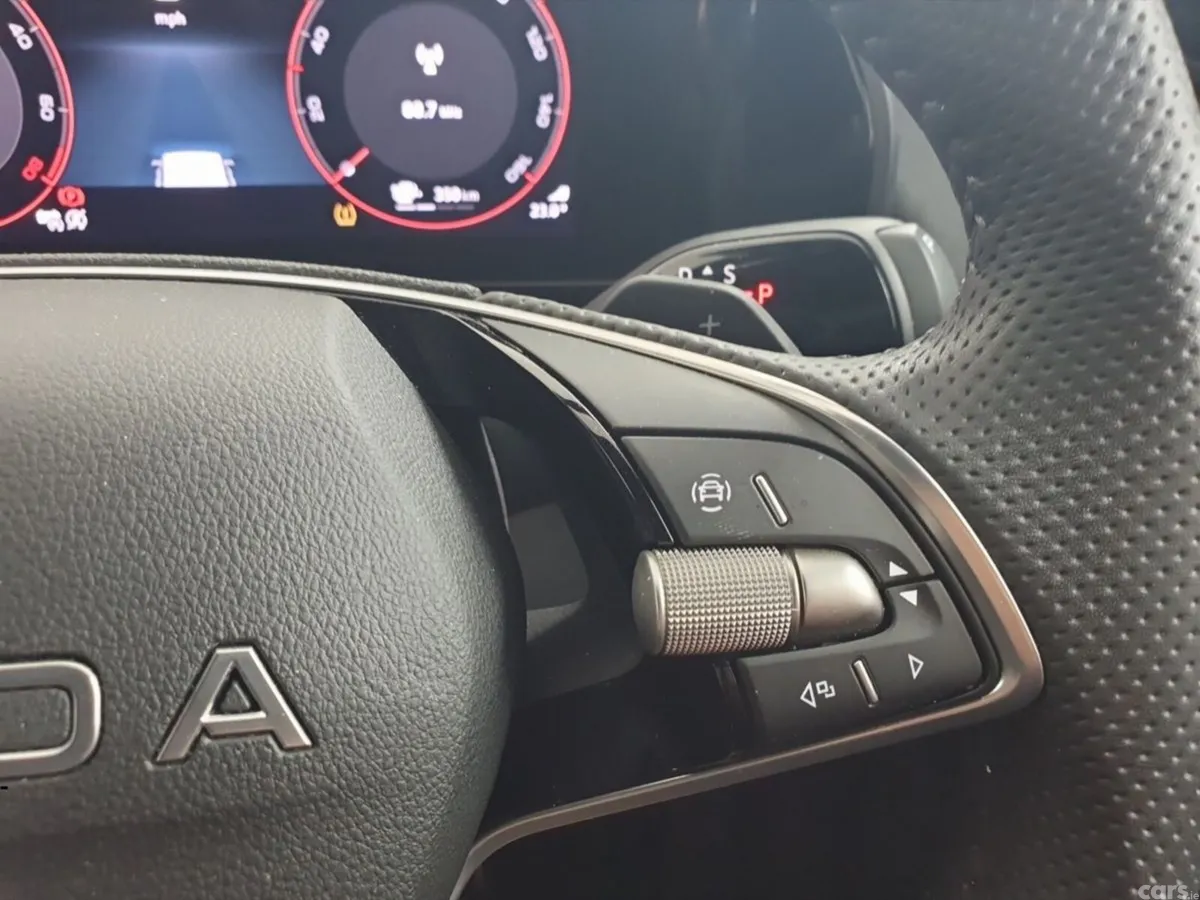 Skoda Kodiaq SUV, Petrol Plug-in Hybrid, 2026, Grey